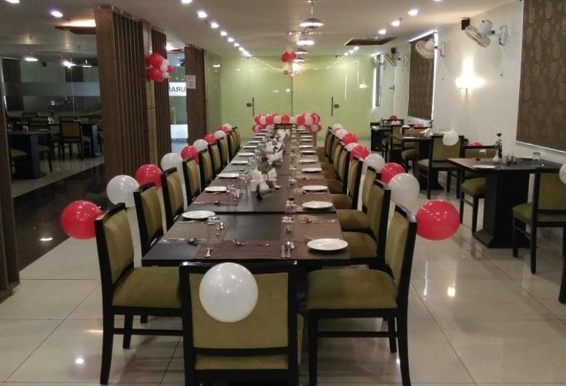 Hotel The Raj Palace 14