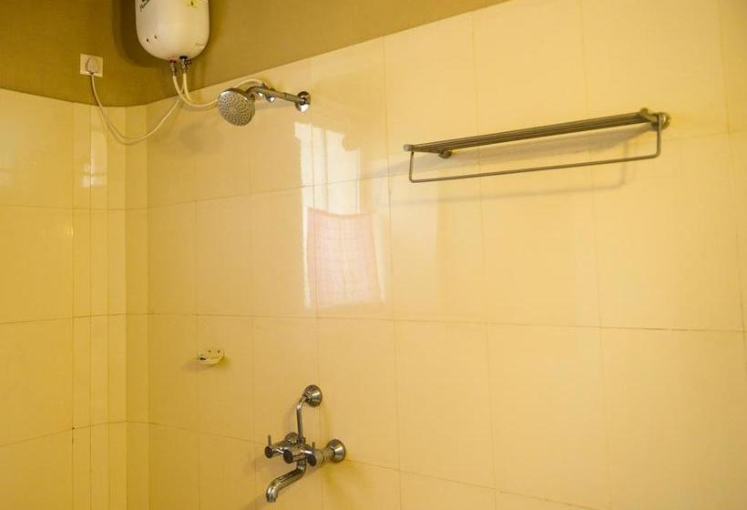 Hotel Oyo 809 Sunstay Beach Resort 7