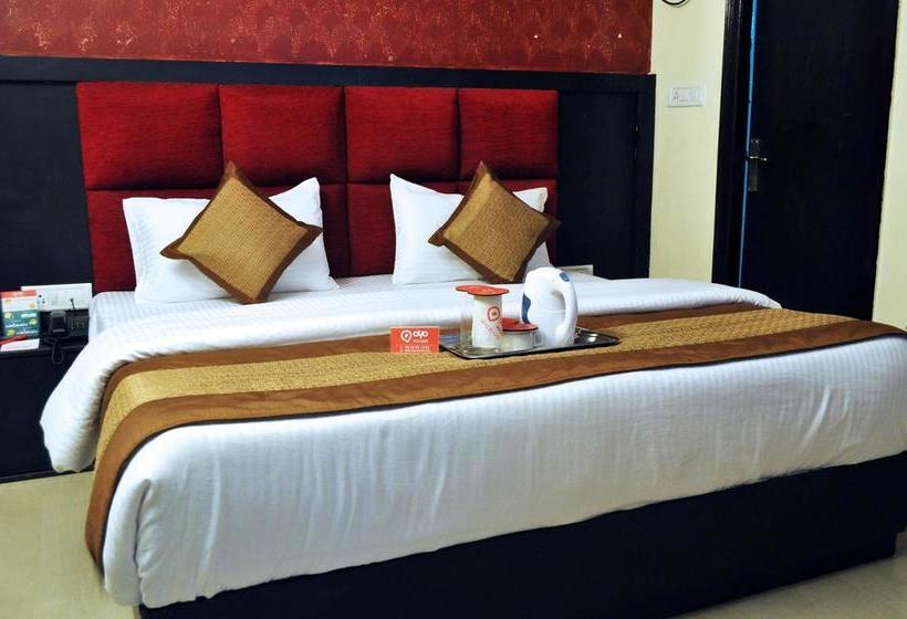 Oyo 709 Hotel Cross Winds 20