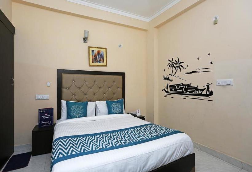 Oyo 709 Hotel Cross Winds 7