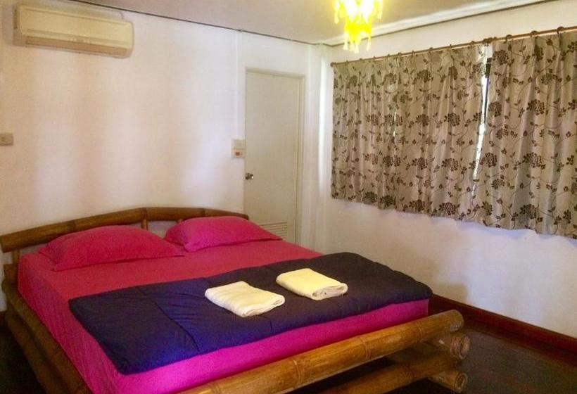 Auberge Hôtelière Happy Hippy House 17