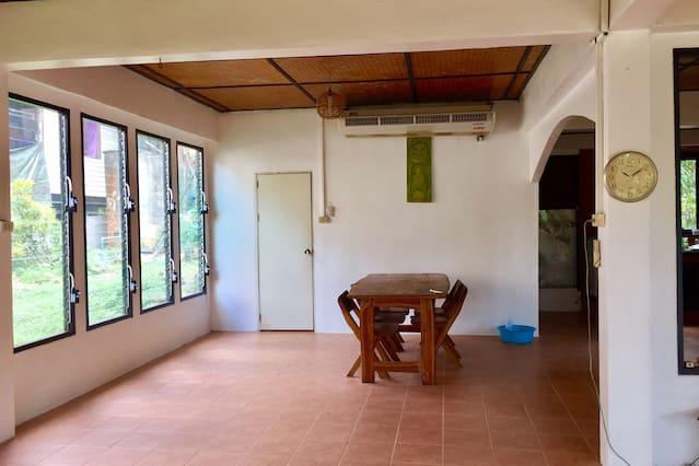 Auberge Hôtelière Happy Hippy House 19