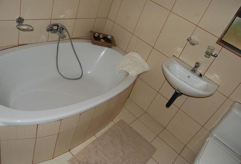 Bed and Breakfast Sleep And Dream Guest House Mthatha Eastern Cape