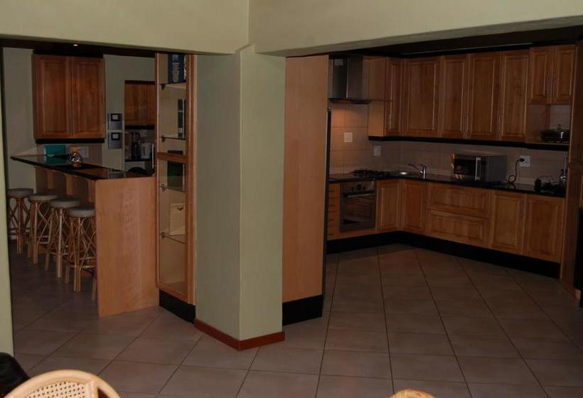 Bed and Breakfast Sleep And Dream Guest House 2