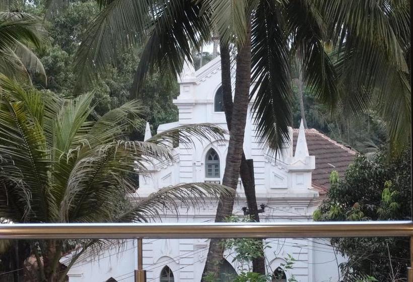 Hotel Mogal Beach Resort 1