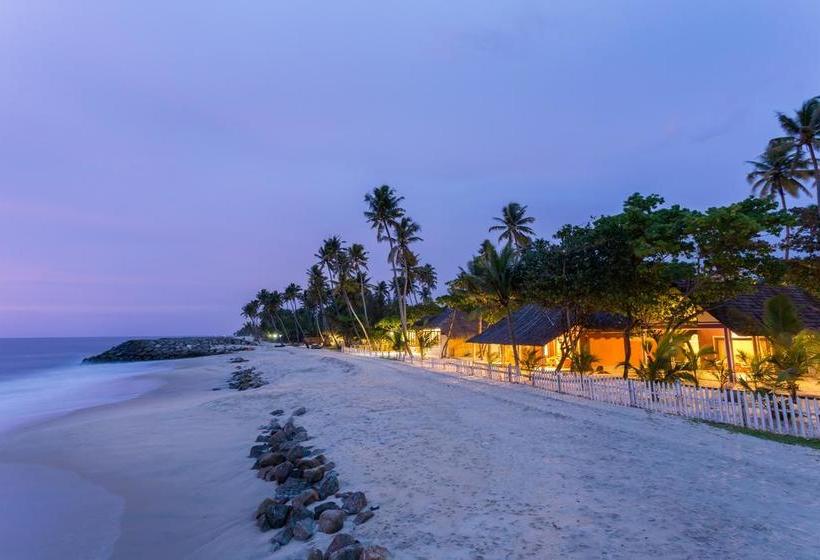 Hotel La Plage Mararikulam Kerala