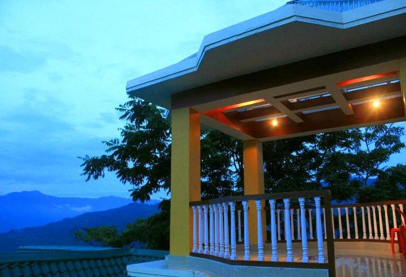 Hotel The Red Mud Chalet 6