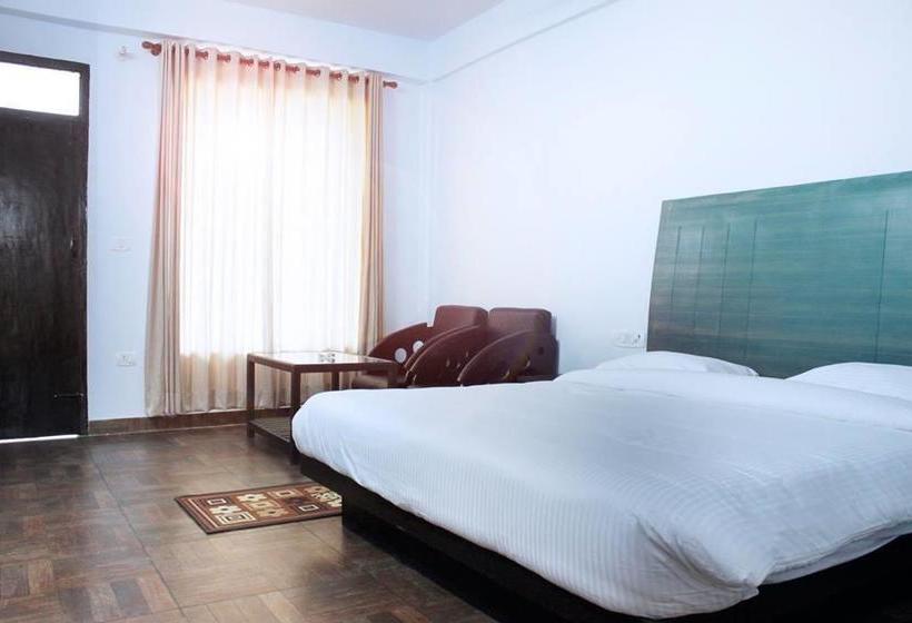 Corbett Jungle Treasure Resort 3