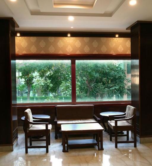 Hotel Gopinath The Grand 11