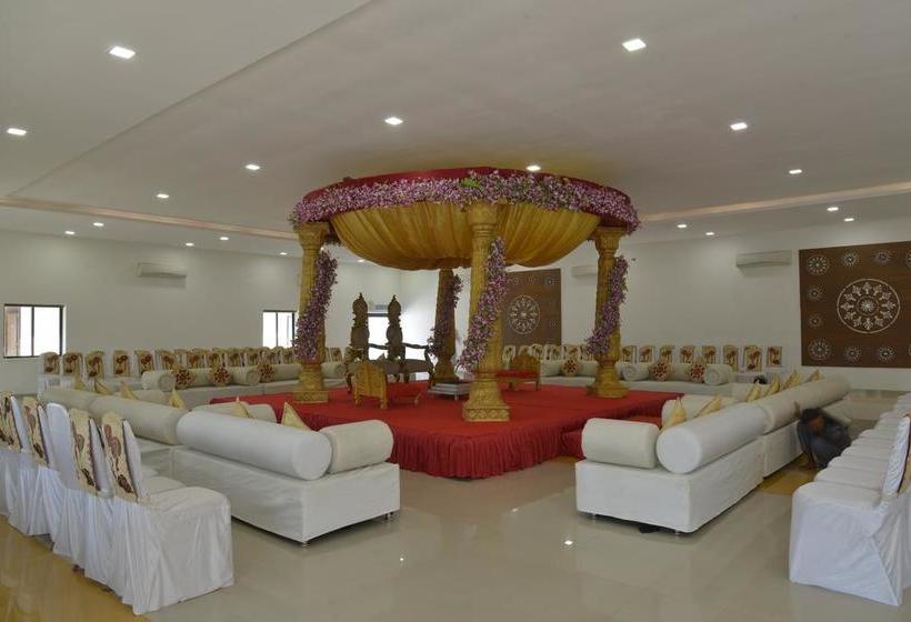 Banyan Paradise Resort 19