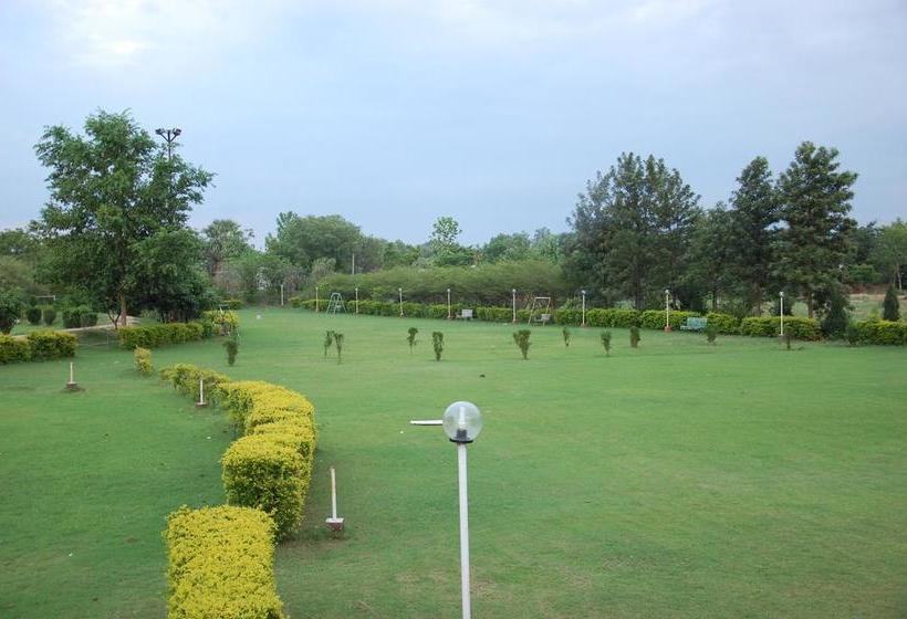 Hotel Dreamworld Resort Lucknow