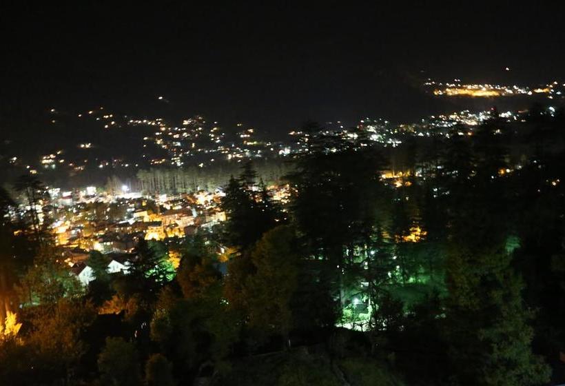 Hotel The Valerian 12