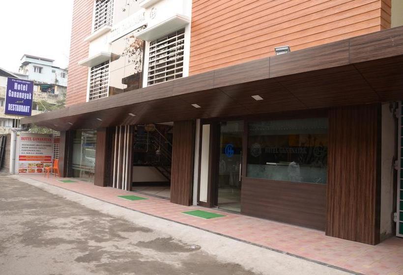 Hotel Gananayak 14
