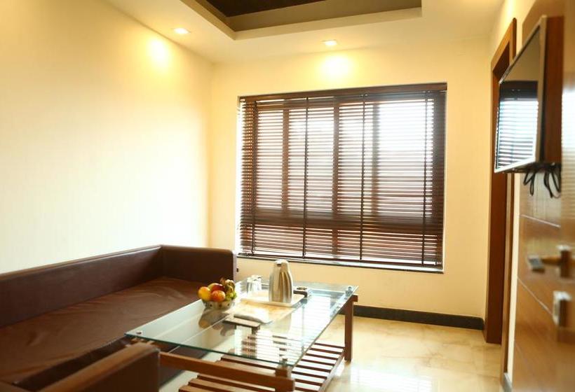 Hotel Devlok Primal 12