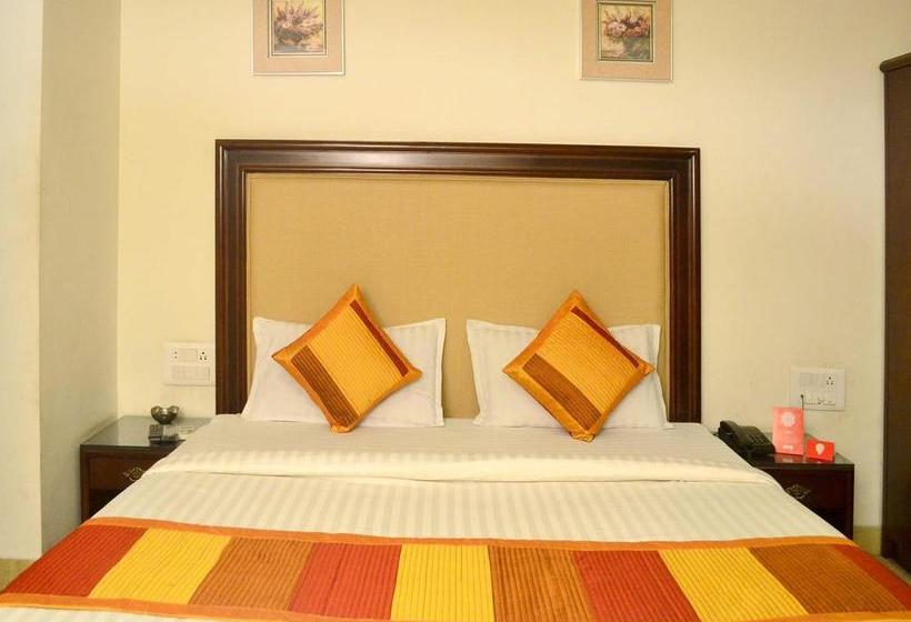 Hotel Oyo 3703 Near Dargah Bazar 15