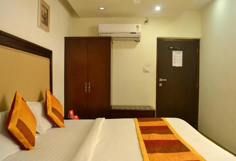 Hotel Oyo 3703 Near Dargah Bazar 17