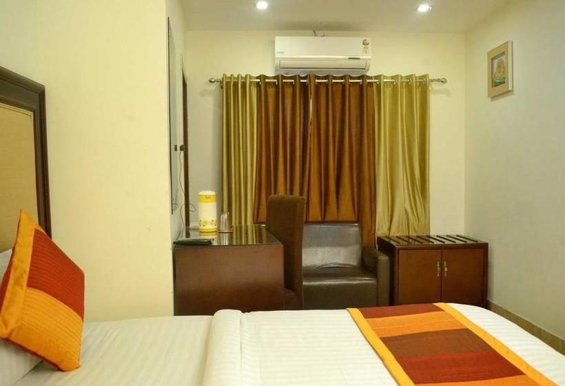 Hotel Oyo 3703 Near Dargah Bazar 18
