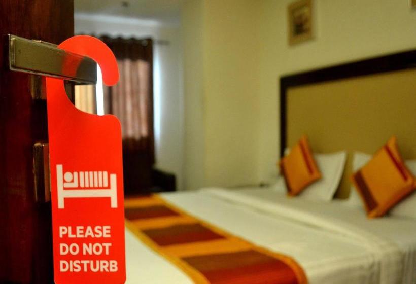 Hotel Oyo 3703 Near Dargah Bazar 19