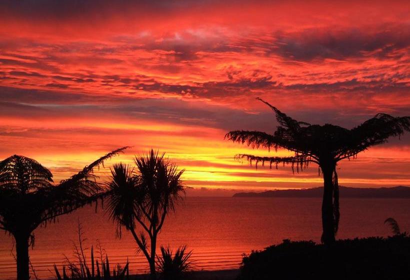 Resort Adrift In Golden Bay 18