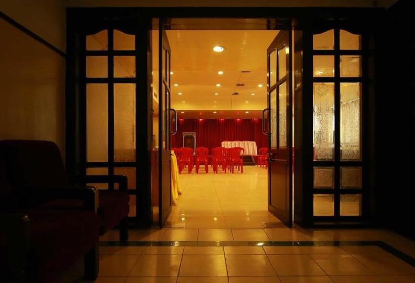 Hotel Palace Tower 13