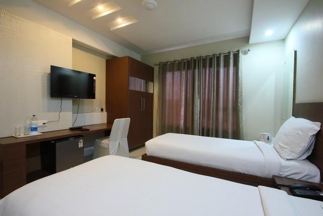 Hotel Sheela Shree Plaza 3