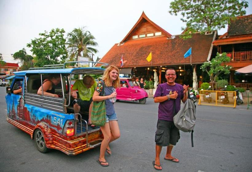 Tony S Place Bed & Breakfast Ayutthaya Thailand 13