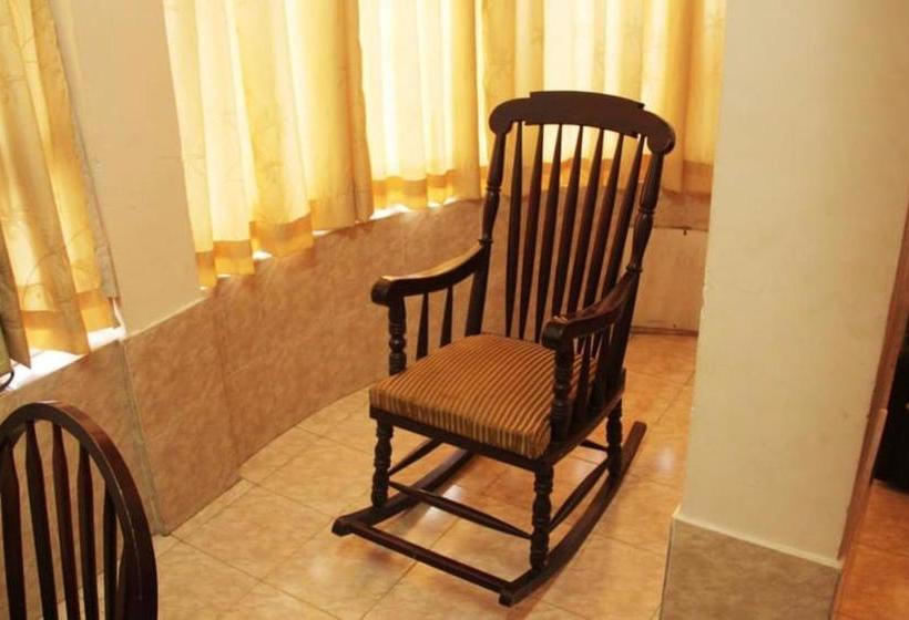 Hotel Karma Plaza 12