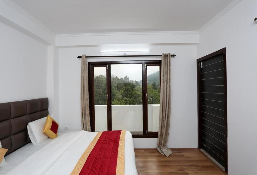 Hotel Oyo 8985 Summer King 10