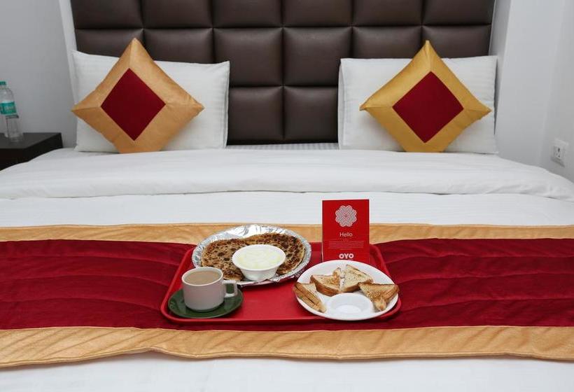 Hotel Oyo 8985 Summer King 18