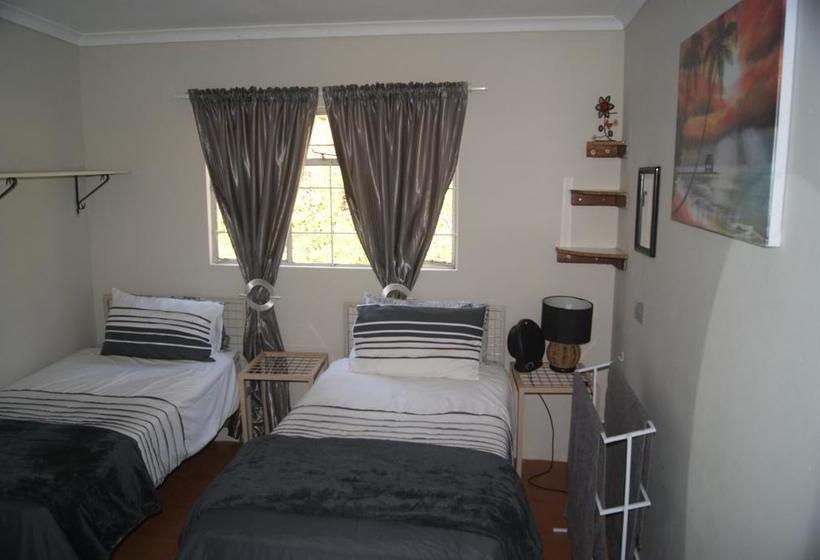 Hostel Peacevale Backpackers 3