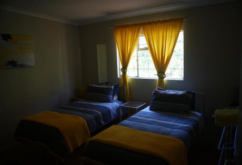 Hostel Peacevale Backpackers 5