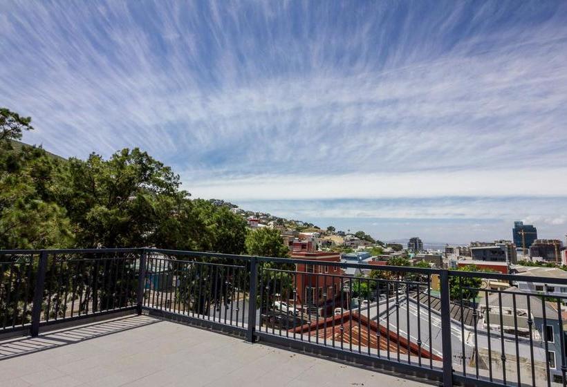 Hotel Nazari House 11