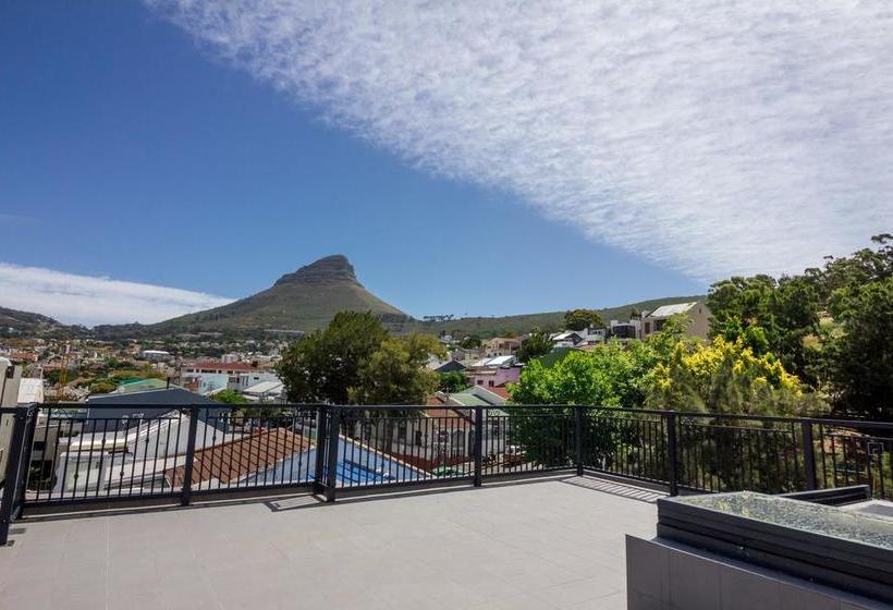 Hotel Nazari House 12