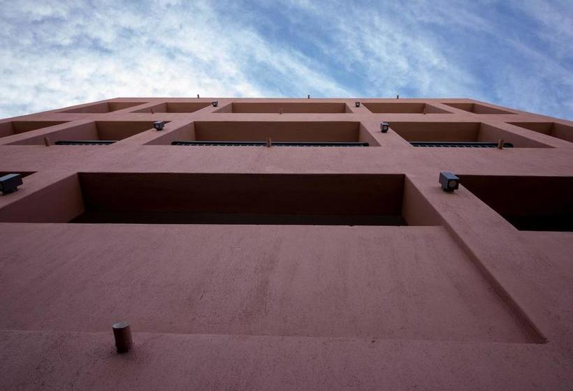 Hotel Nazari House 8