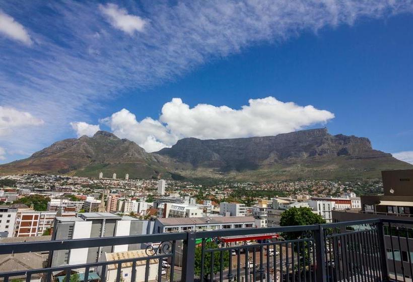 Hotel Nazari House 9