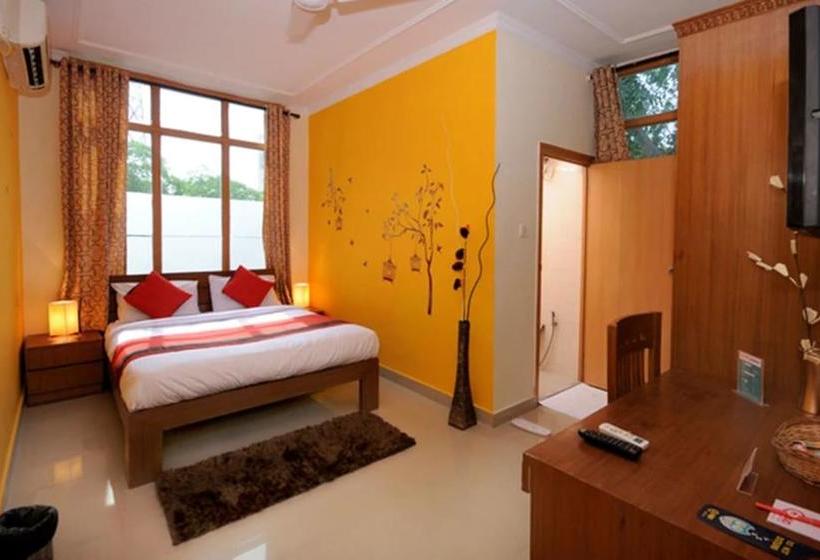 Hotel Samrat Neemrana Rajasthán