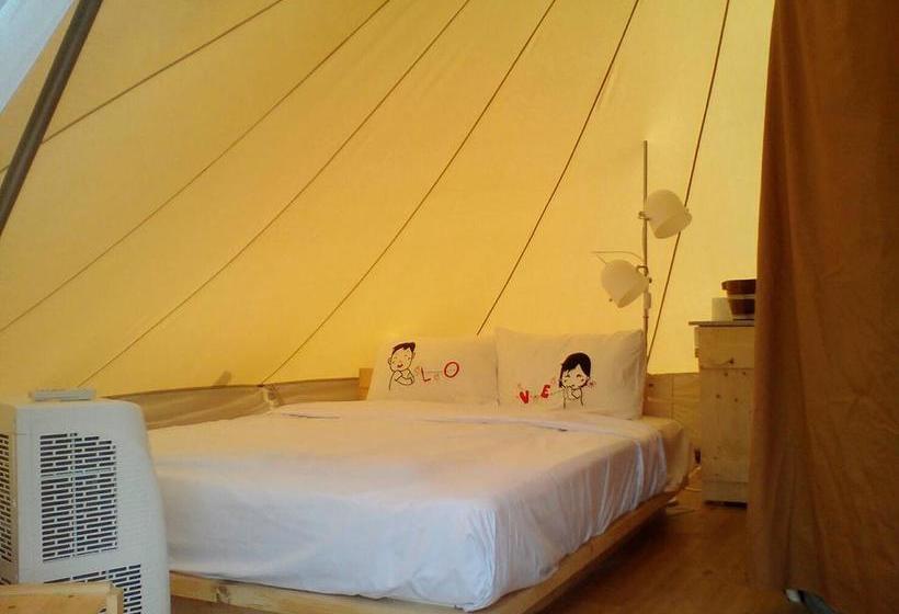 Resort Red Z Cool Mountain 5