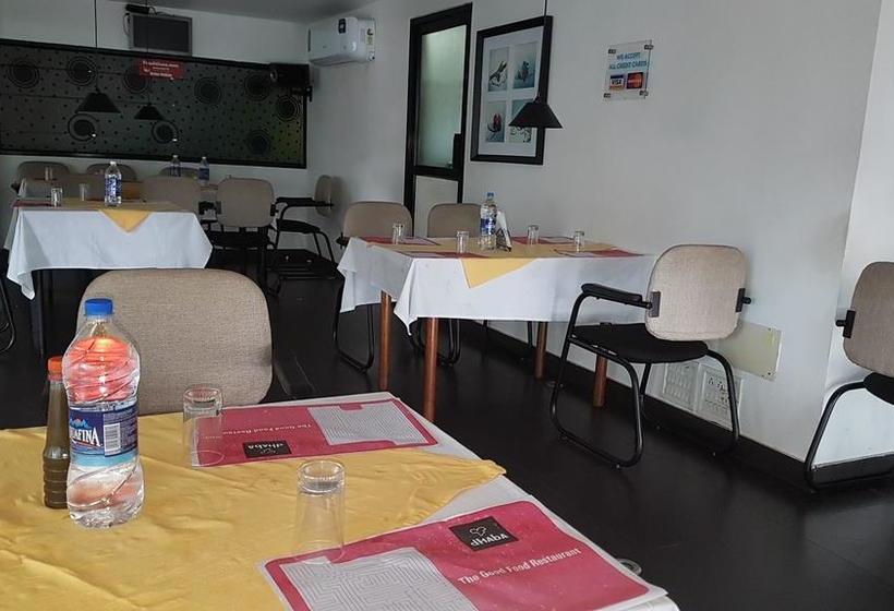 Hotel Shah International 12