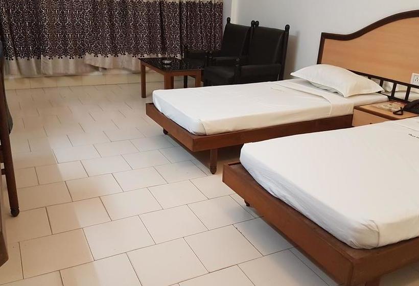 Hotel Shah International 13