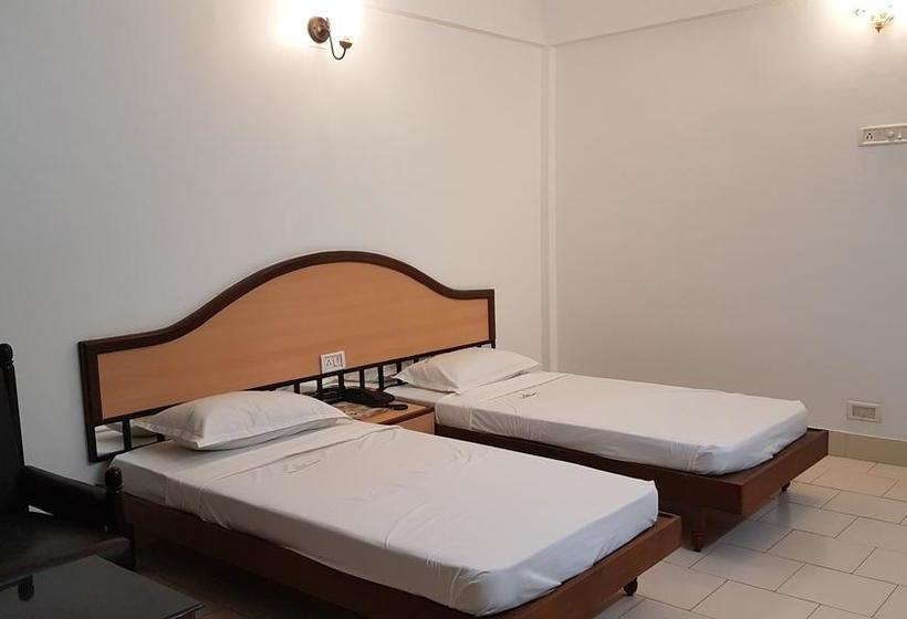 Hotel Shah International 7