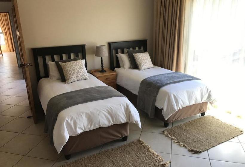 Hotel Aquila Clarens 16