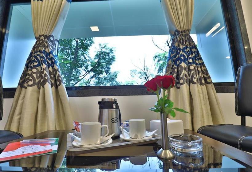 Resort Imperial Grande 5