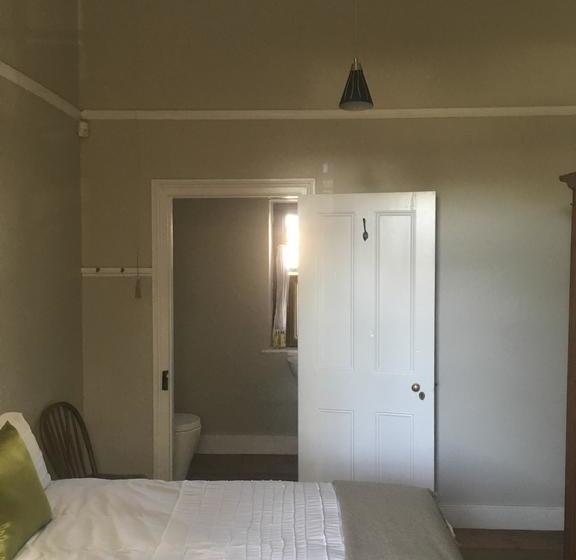 Hotel 7 Guesthouse 17