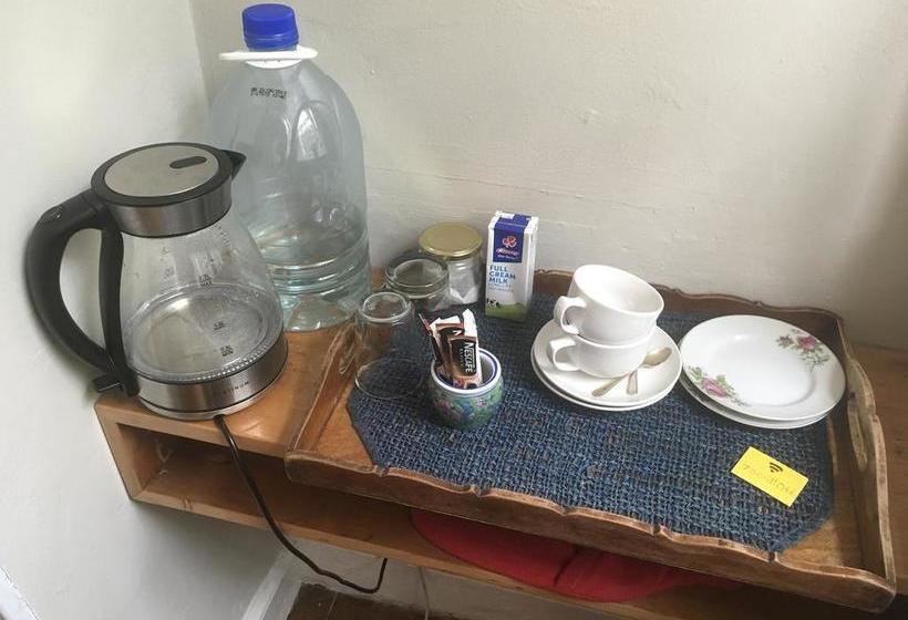 Hotel 7 Guesthouse 2