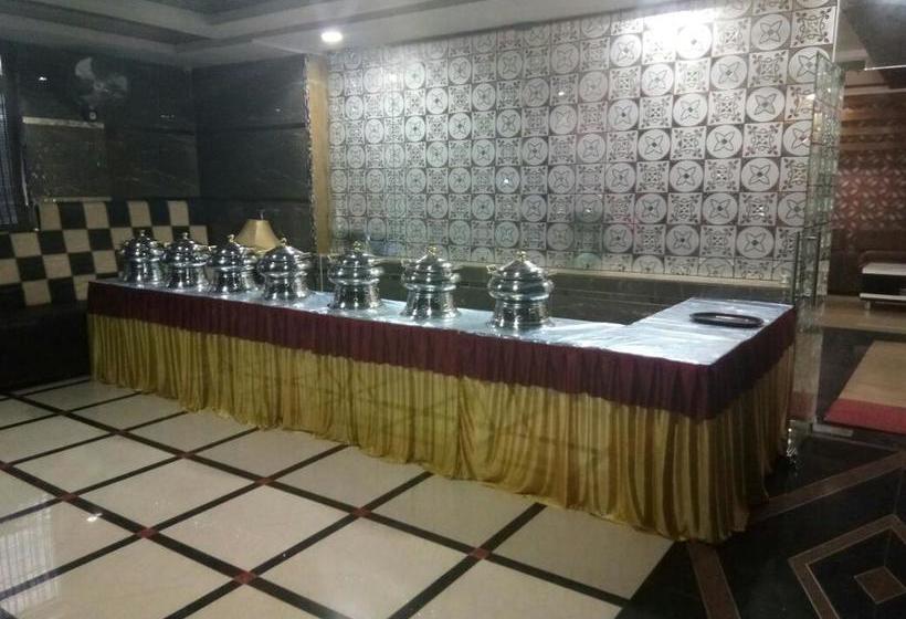 Hotel The Majestic 14