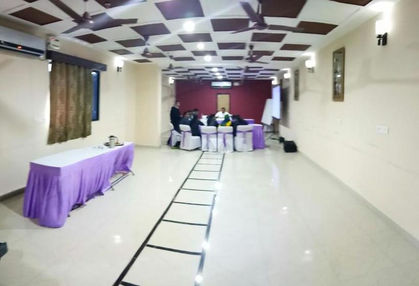 Hotel The Majestic 20