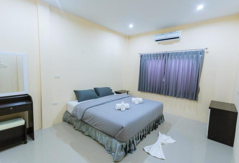 Haad Chaweng Resort And Hostel 11