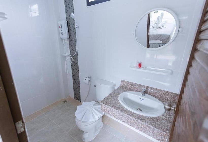 Haad Chaweng Resort And Hostel 16