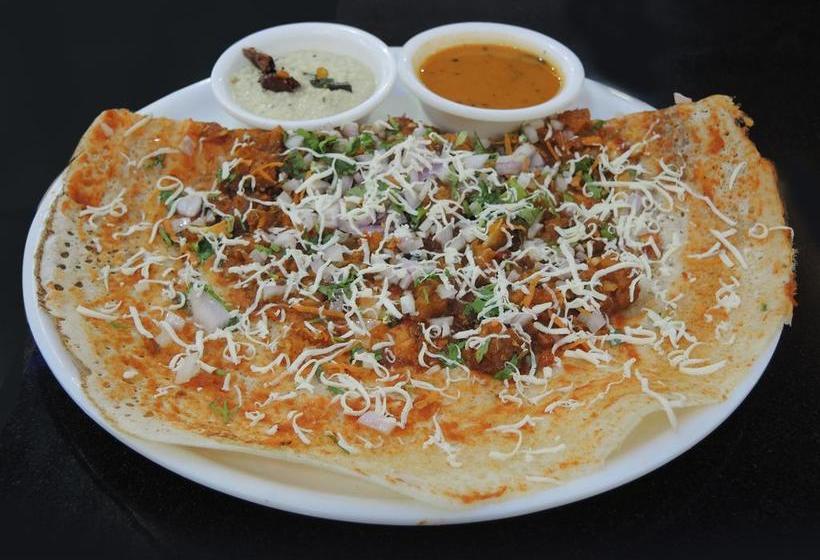 Hotel Divya Lodge 10