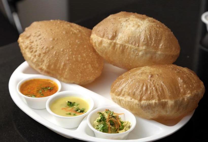 Hotel Divya Lodge 18